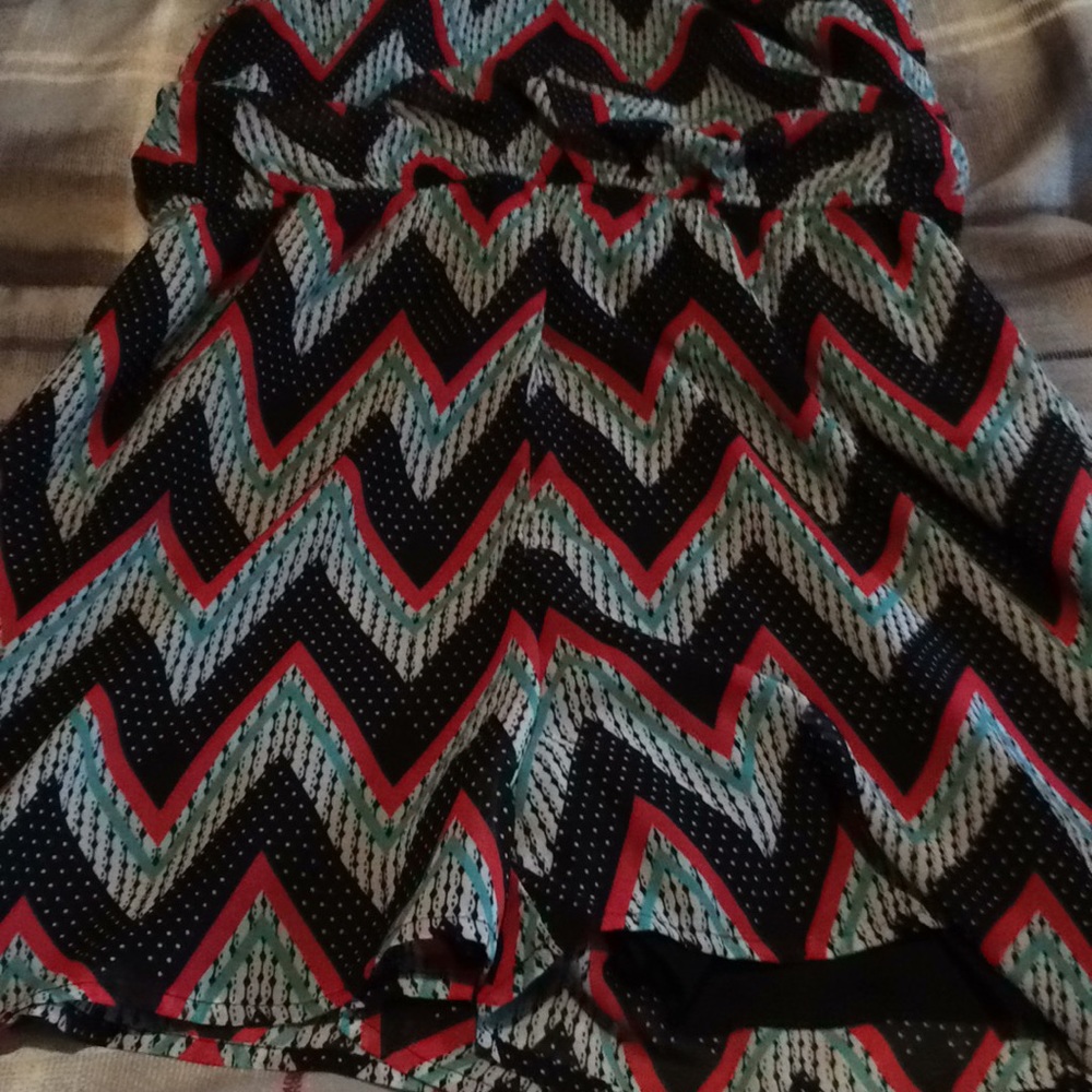 Chevron romper - Picture 3 of 6
